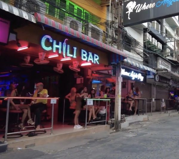 Chili Bar Soi 6