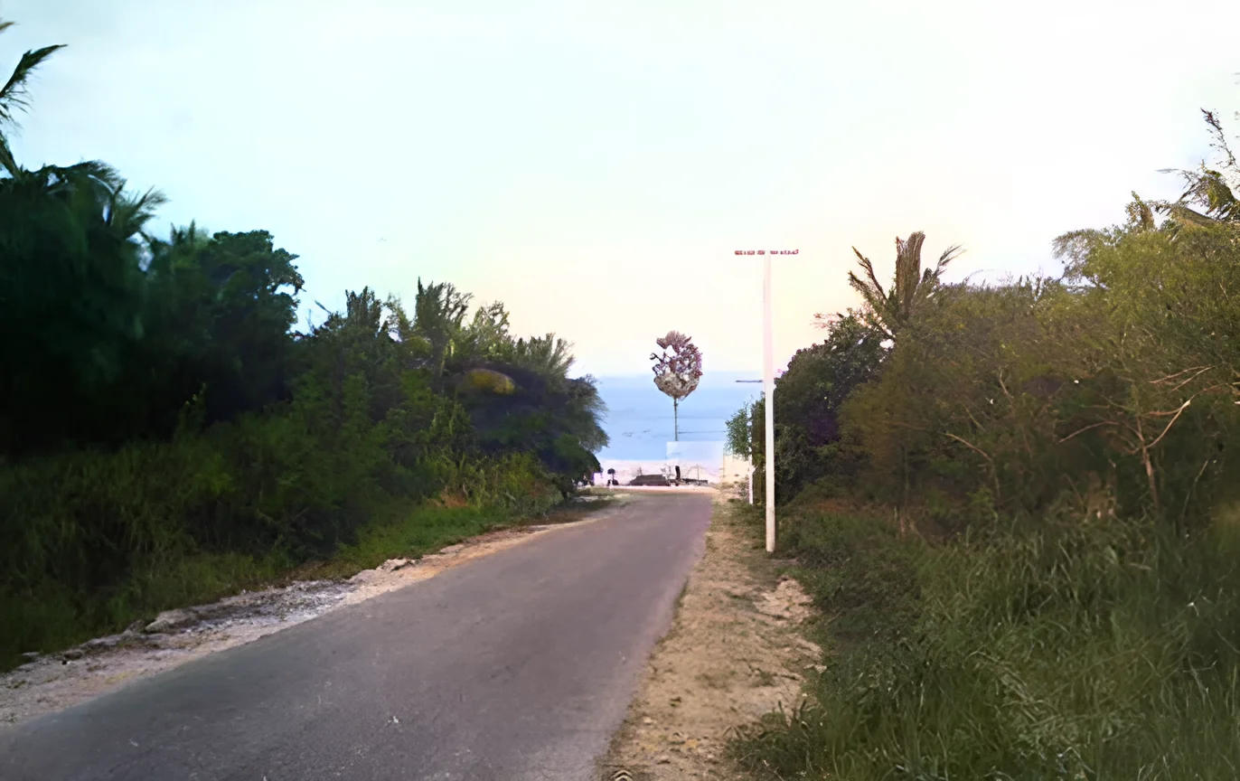 The beginning of Beach Road in 1966